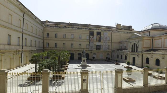 Grand Studio Rue Pietonne Ajaccio Ajaccio  Exterior foto